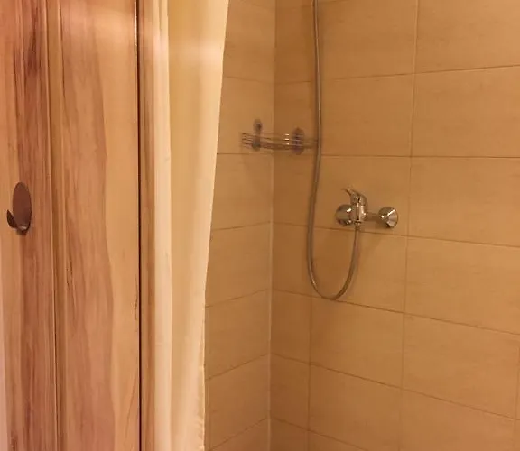 Kawalerka Fredry 3/13 Апартаменты Познань